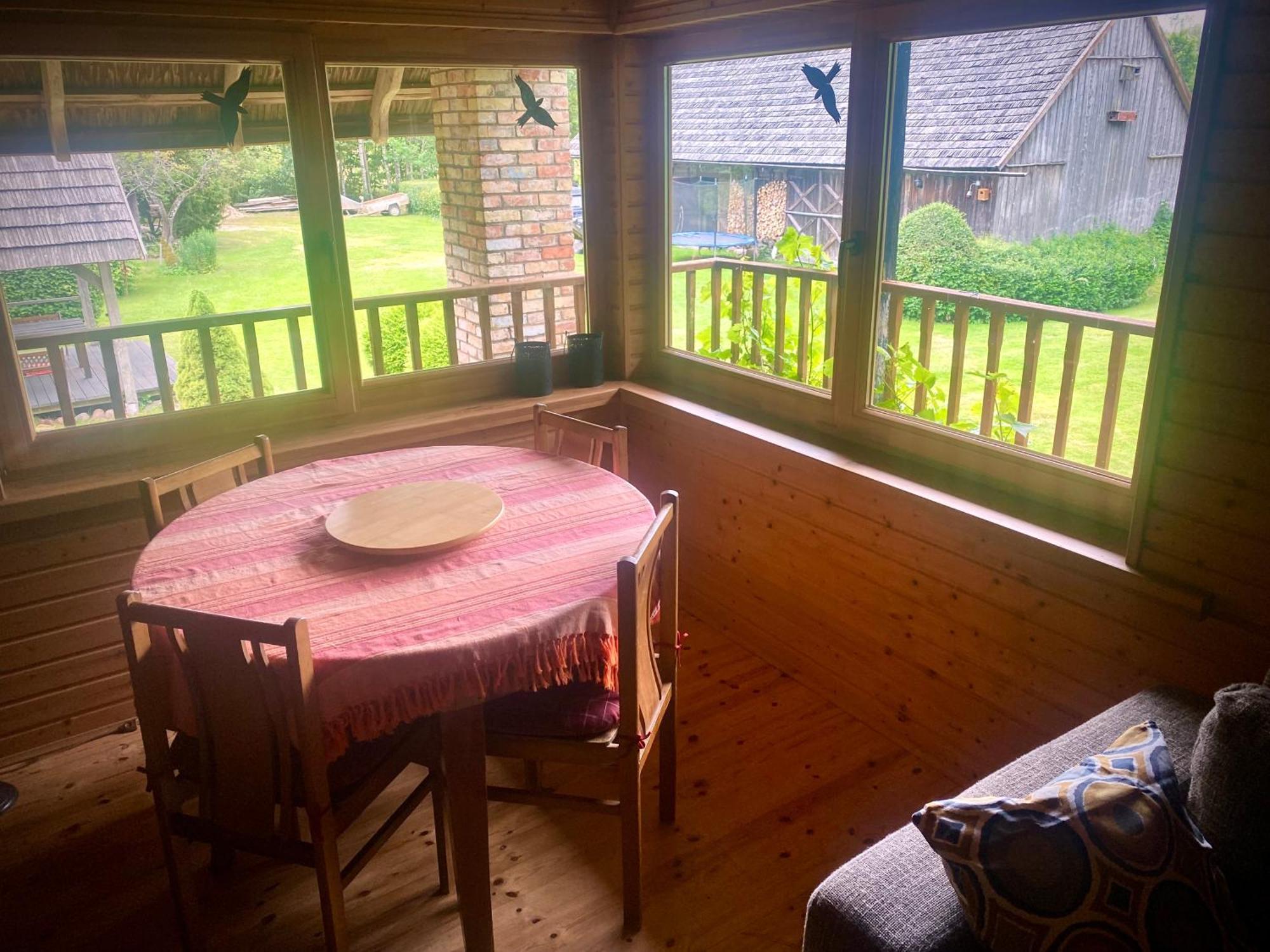 Griki Villa Kalniski Buitenkant foto